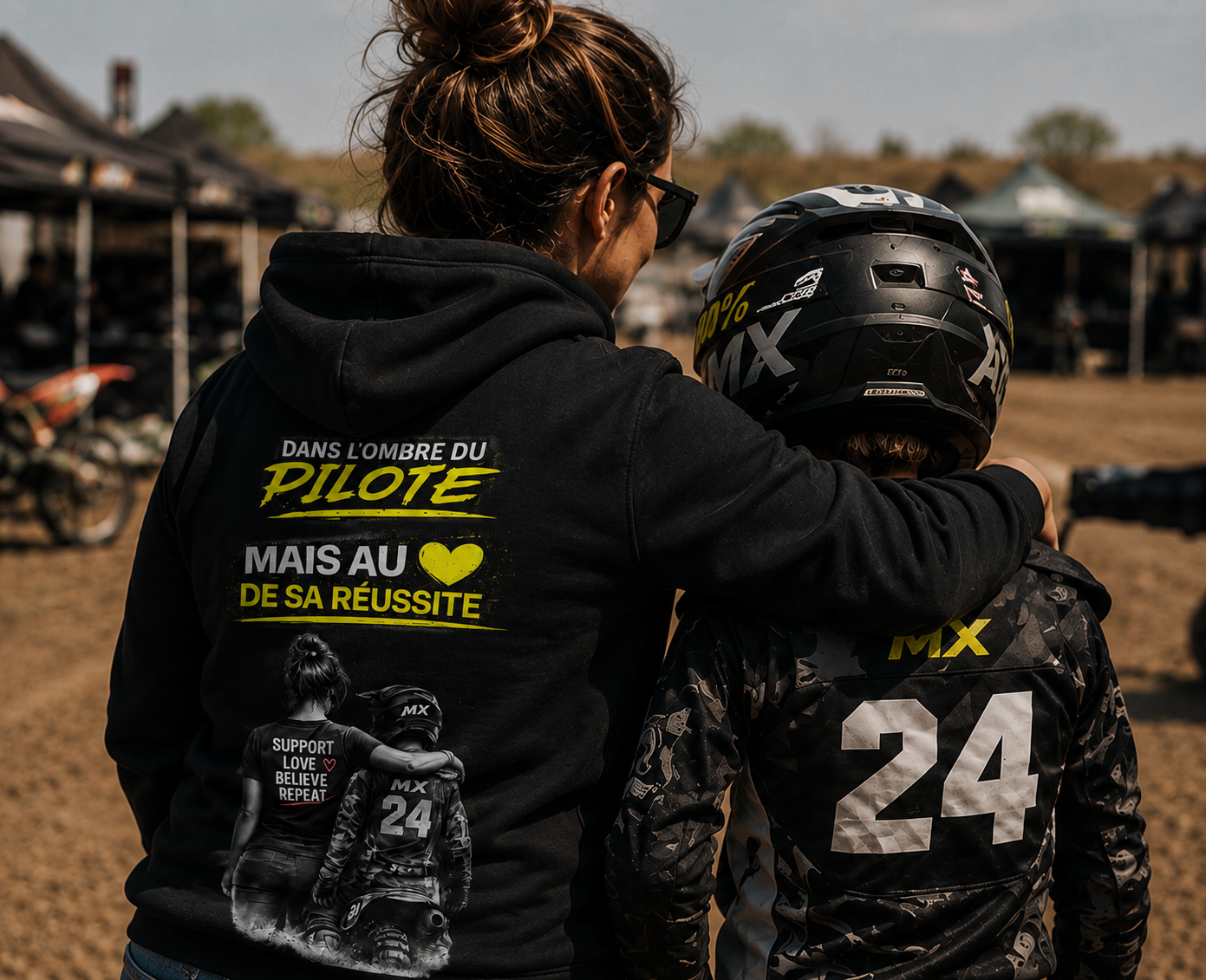 MX MOM — Dans l’ombre… mais jamais invisible. | Hoodie Officiel