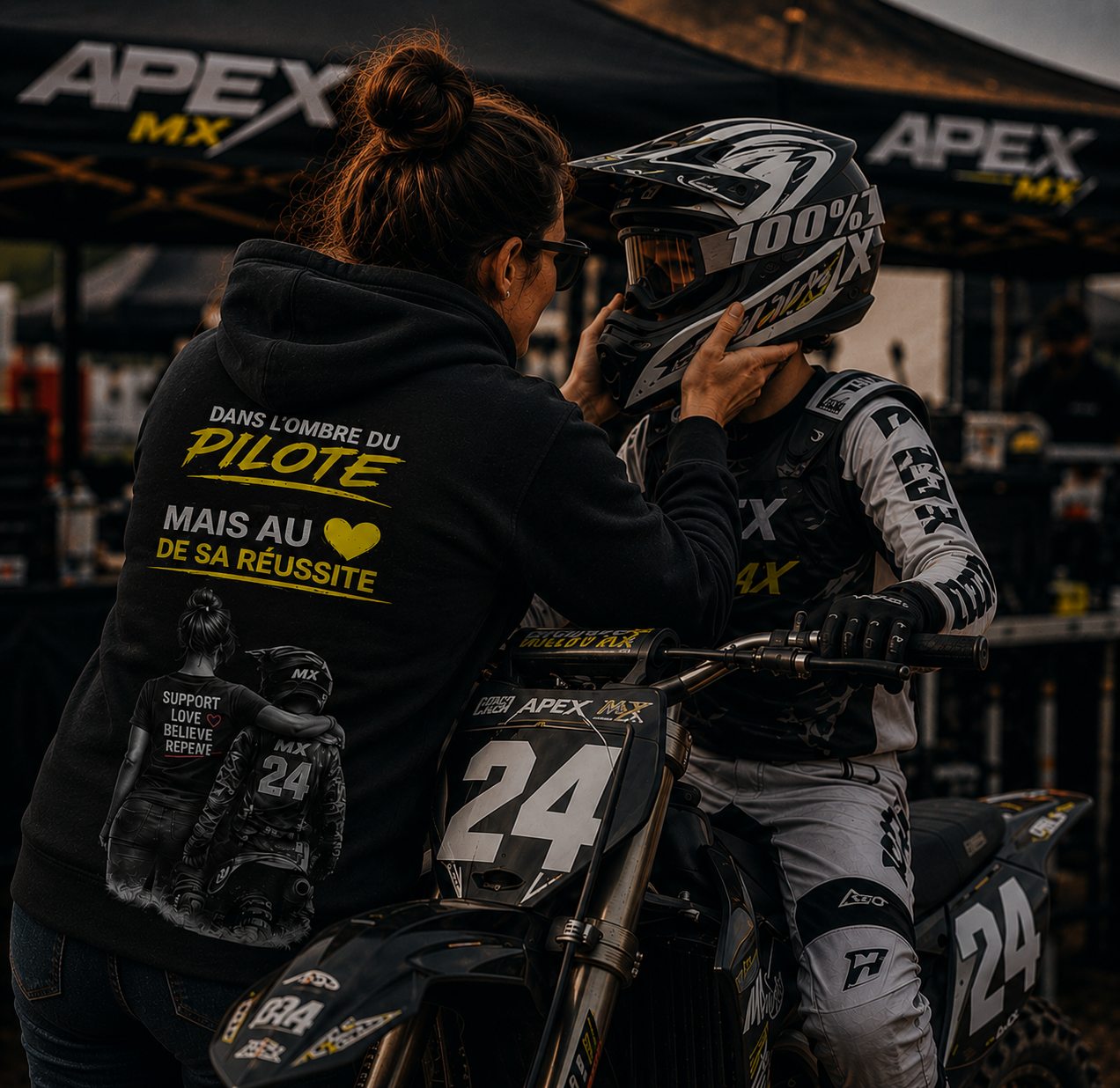 MX MOM — Dans l’ombre… mais jamais invisible. | Hoodie Officiel