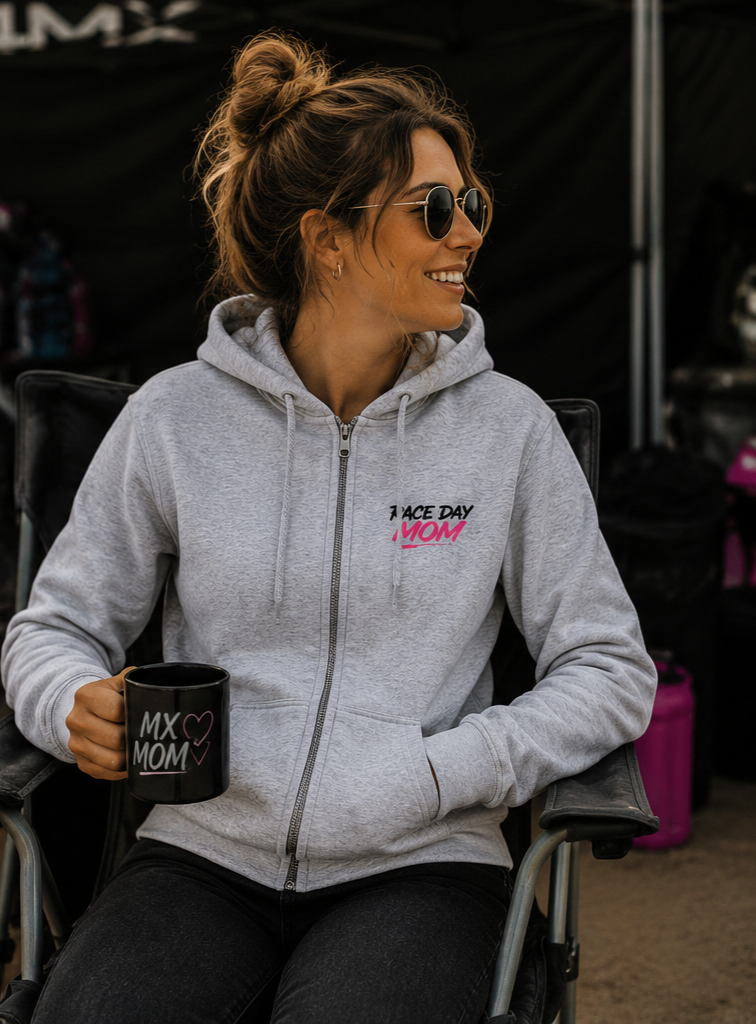 RACE DAY MOM™ – La veste des mamans de paddock
